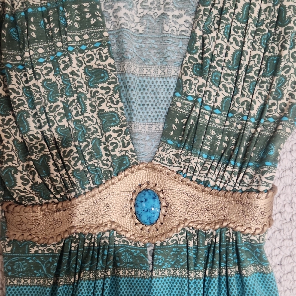 Sky Green and Blue Shirt with Gold Leather and Turquoise Imitation Stone Accents - Picture 3 of 5